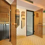 Bar & Restaurant فندق