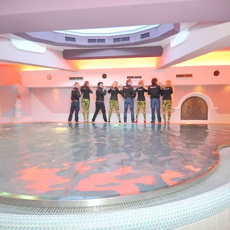 Bar & Restaurant Szálloda