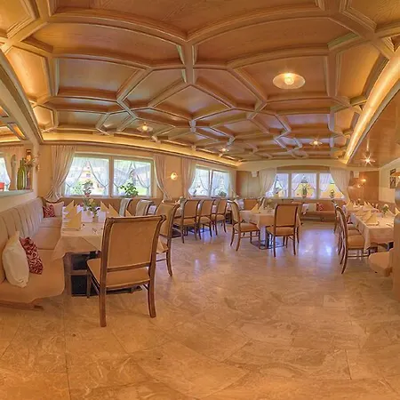 Bar & Restaurant 4*