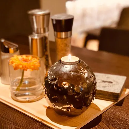 Bar & Restaurant