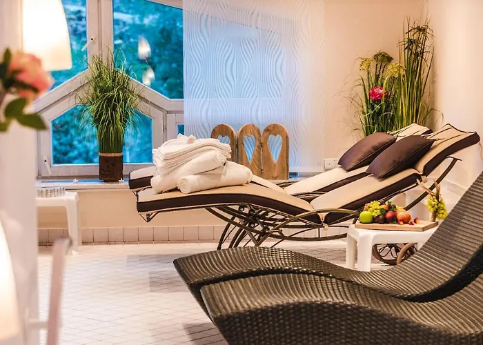 Bar & Restaurant Отель