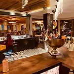 Hotel Bar & Restaurant 4*