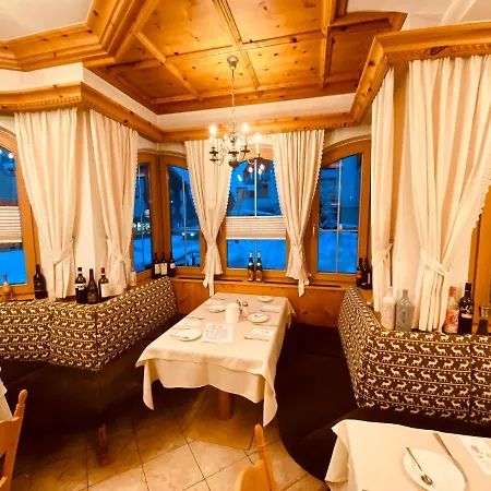 Hotel Bar & Restaurant 4*