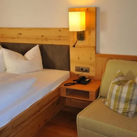 Hotel Central Bar & Restaurant Hotell Gerlos