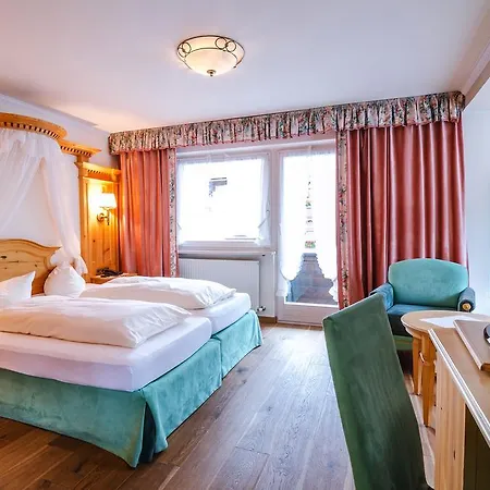 Hotell Hotel Central Bar & Restaurant