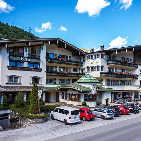 Hotell Hotel Central Bar & Restaurant
