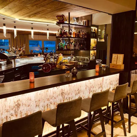 Hotel Central Bar & Restaurant Hotell