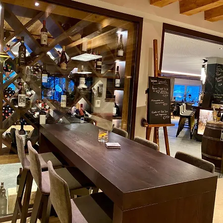 Hotel Central Bar & Restaurant 4* Gerlos